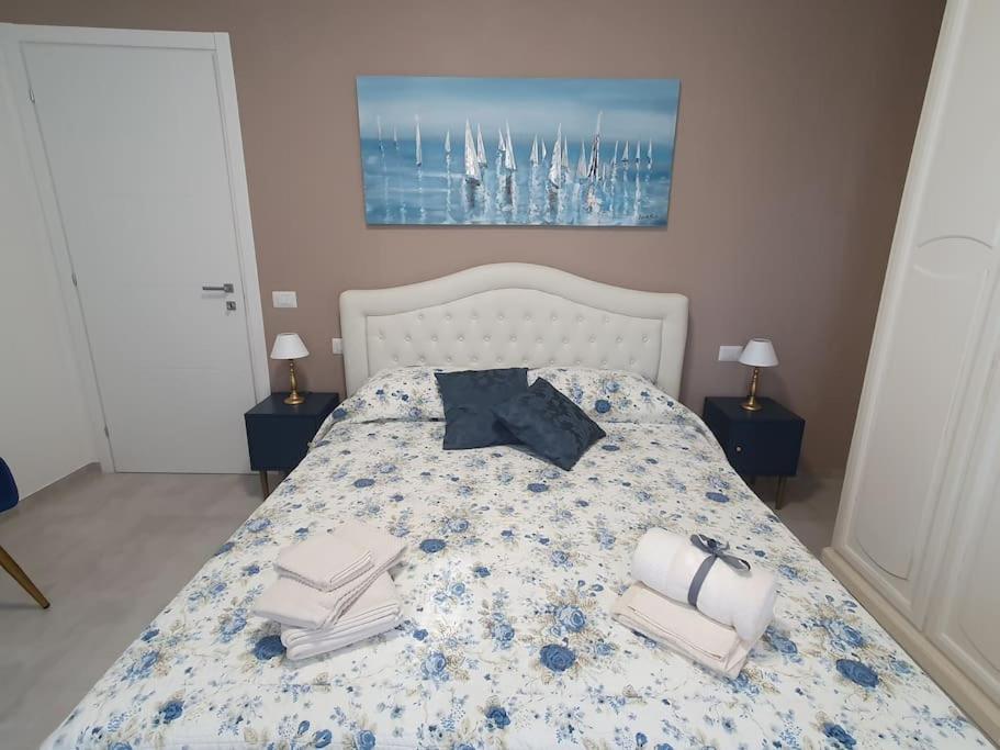 Lecci Al Mare Appartement San Vincenzo Buitenkant foto