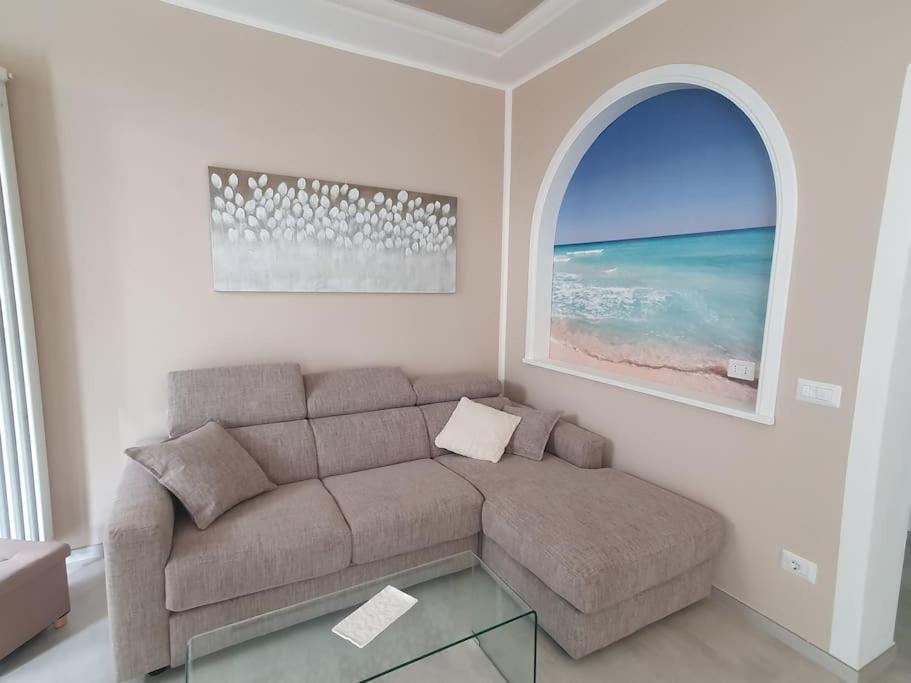 Lecci Al Mare Appartement San Vincenzo Buitenkant foto